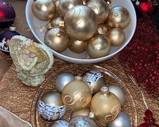 Beautiful Christmas items 
