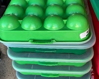 Like New Christmas ornament storage cases 