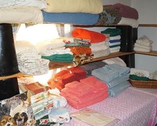 towels, bankets