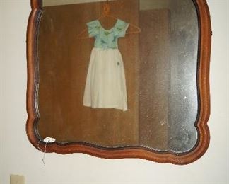mirror, child dress