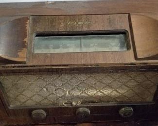 Vintage Westinghouse Radio