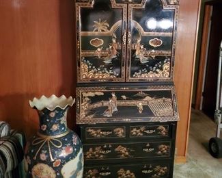 Black lacquer Asian secretary; oversize Asian vase