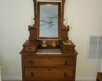 This piece is absolutely fabulous!  Perfect condition!!