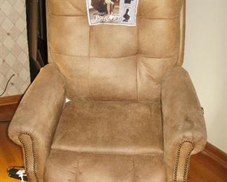 electric lift chair BUY IT NOW $ 185.00