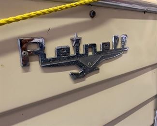 1965 Reinell with two 50HP Mercury’s, fish finder and two new seats.
Great boat for crabbing/fishing