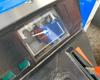 2007 New Holland TC30 with 400 Hours