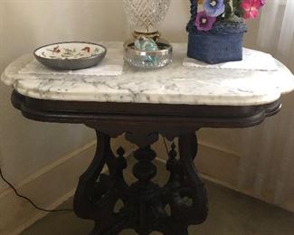 Beautiful Victorian marble top “Parlor” table