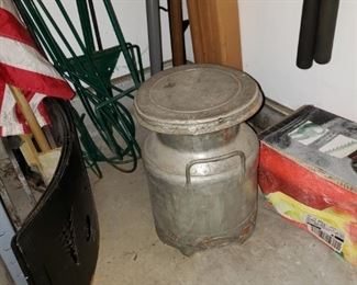 Small milk can