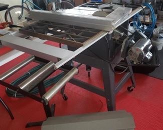 Table saw