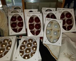 Christmas decorations - NIB.