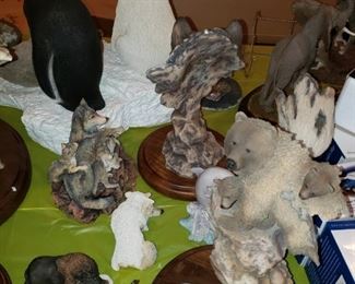 Mill Creek Designs and Sandicast statues of wildlife.
