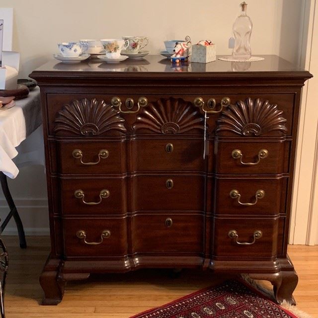 Kittinger Block Front Chest