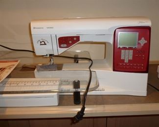 Husqvarna Viking Electronic Sewing Machine