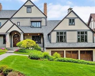 La Grange Estate Sale House