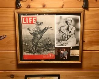 RARE Signed 1943 Life Magazine with Roy Rogers and his horse Trigger.