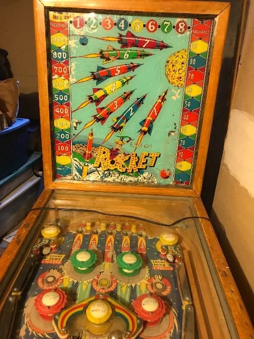 Stand up vintage pinball machine in great condition. Mfg. Milwaukee. Have the key.  The strip you see in the image is the cord to plug it in. Fantastic piece!