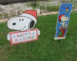 Outdoor and Indoor Snoopy Items