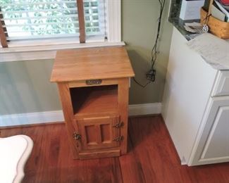 Ice Box - reproduction