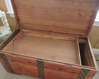 Cedar Chest- large