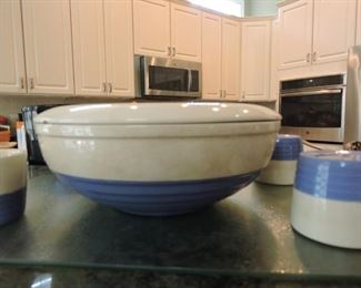 China - from National Brotherhood Operative Potters Universal Potteries Cambridge Ohio
