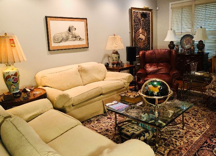 Not Responsible for Accidents. Cash and TN  check  accepted. ALL SALES ARE FINAL! Bring Help to Load Large Items.