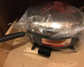 New Circulon electric skillet
