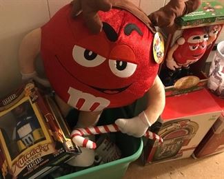 M&M Collectibles 