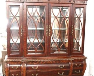 8 Piece Mahogany Finish Traditional Style Dining Room Set with 2 Piece China Cabinet -Table has 2 Leaves

Auction Estimate $300-$600 – Located Inside

 