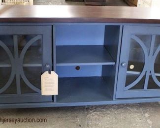 NEW “Martin Furniture” Contemporary Decorator 1 Drawer 2 Door Blue Natural Finish Top Media Cabinet with Tag

Auction Estimate $100-$300 – Located Inside