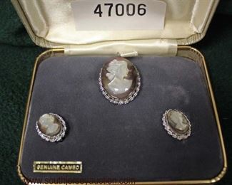 VINTAGE 3 Piece Set Genuine Cameo Brooch and Earrings

Auction Estimate $25-$50 – Located Glassware

 