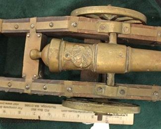  English Military Cannon with Coat of Arms

Auction Estimate $100-$200 – Located Glassware 