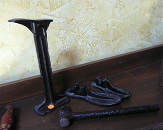 antique Cobblers shoe last and hammer