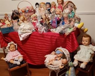 Large of Collection of Vintage Dolls