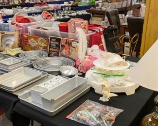 Cake decorating - Wilton!