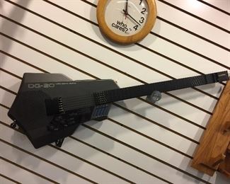 Casio DG 20 Digital Guitar - works and sounds great!
