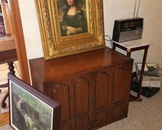 Mona Lisa framed repro. TV cabinet