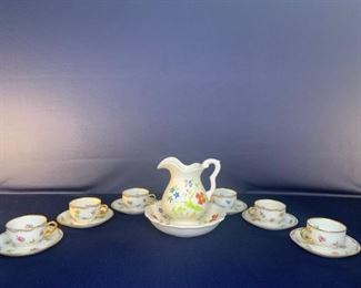 Elizabeth Arden pitch miniature teacups and saucers