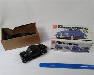  lot of 3 model pieces and set including brand new Ertl 1940 Ford Coupe model