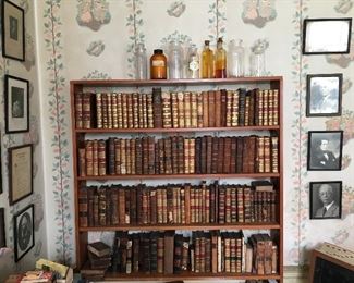 Antique medical book collection
Lots of lithographs inside