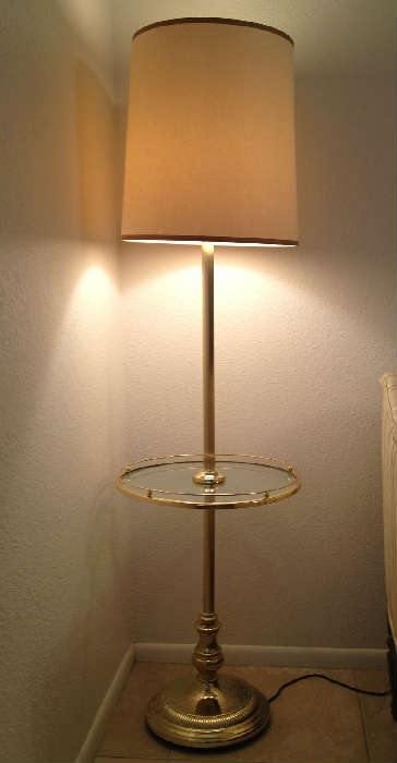 Floor Lamp w Glass Table