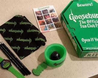 Original Goosebumps Official Fan Club Pack...all that's missing is the booklet.