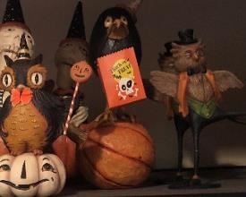 Bethany Lowe Designs