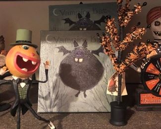 Darren Gygi Art Canvas, Bethany Lowe Designs Figures