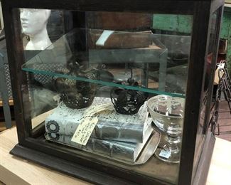 Vintage Showcase, Relic Collection, Decorator Books