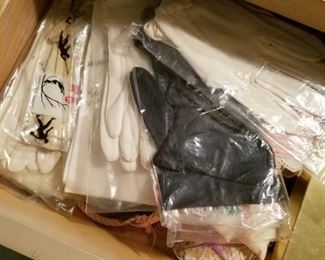 vintage gloves