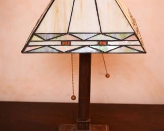 antique stained glass lamp table
