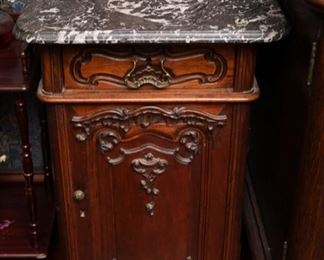 Antique Victorian commode