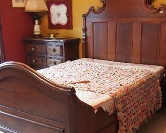 GORGEOUS East Lake Bed