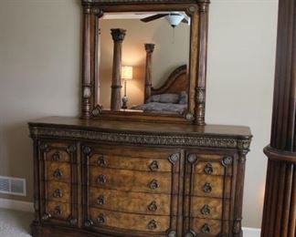 Magnificent large dresser with mirror (included in set)