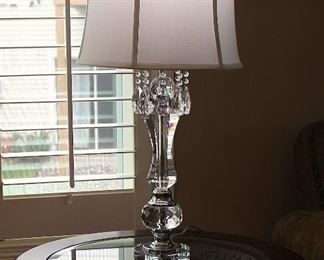 Glamorous crystal lamp with clean lines